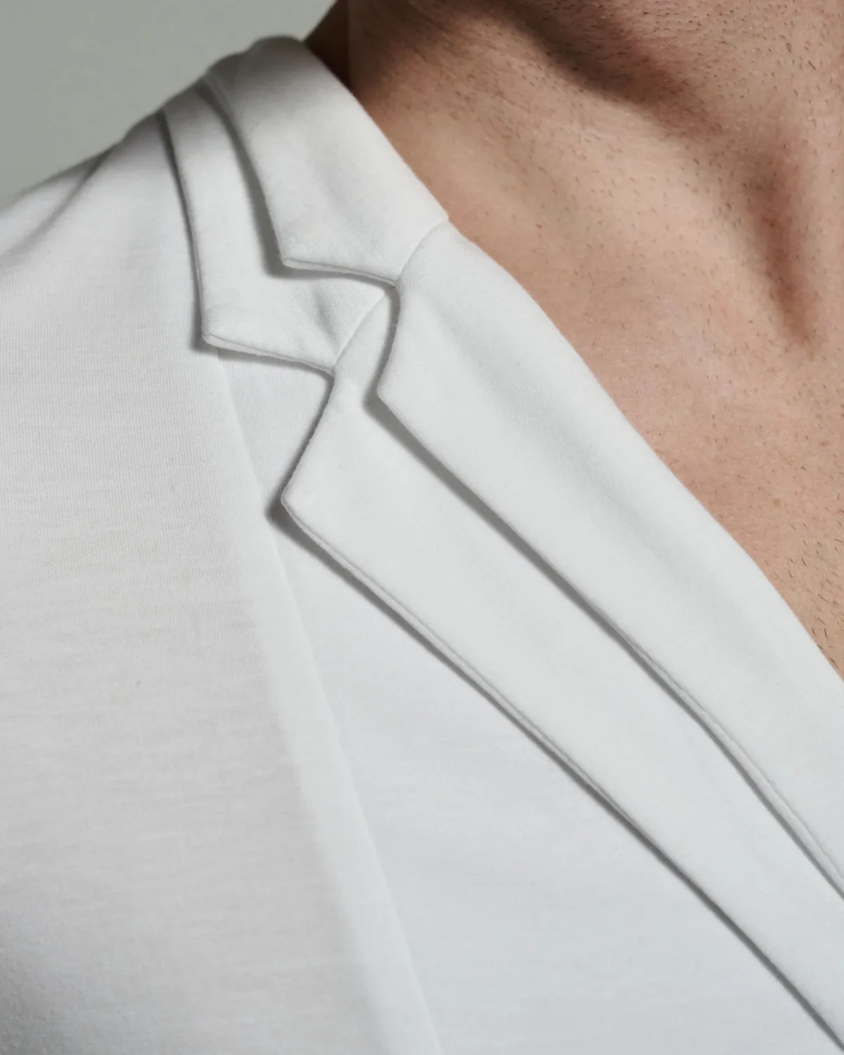 bib fronted