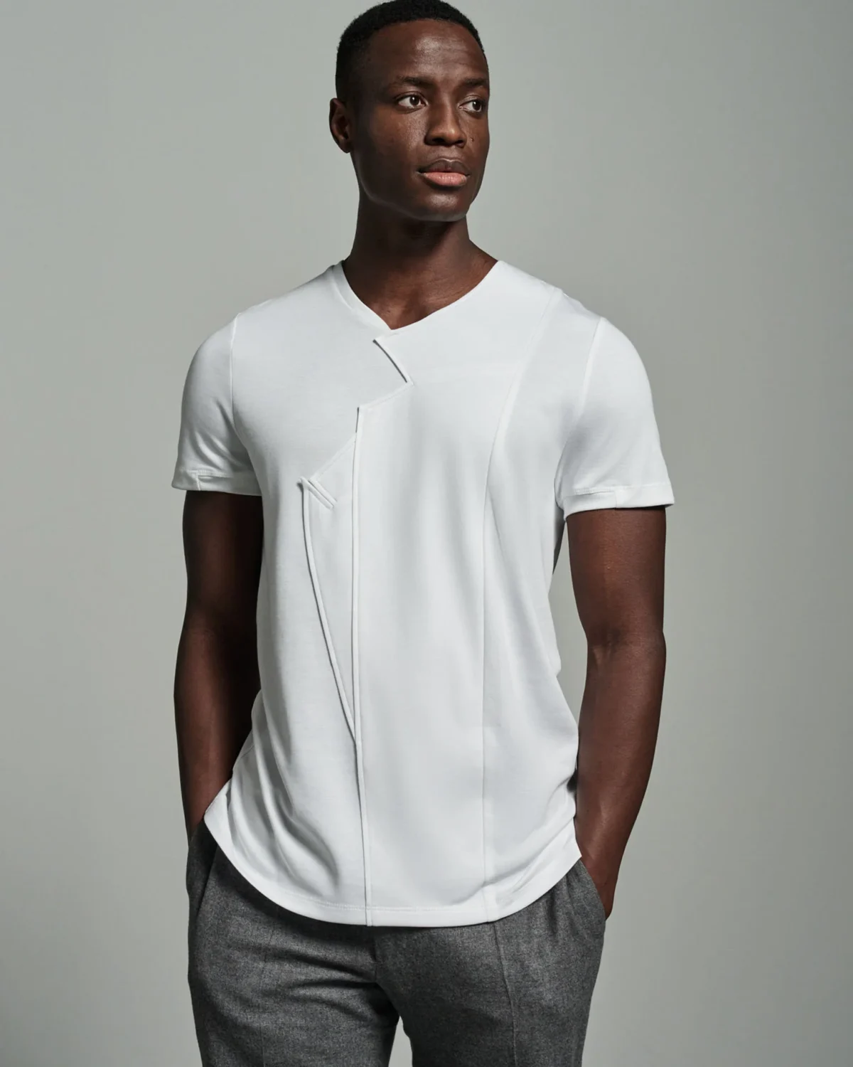 Crew-neck with Peak Lapel Appliqué