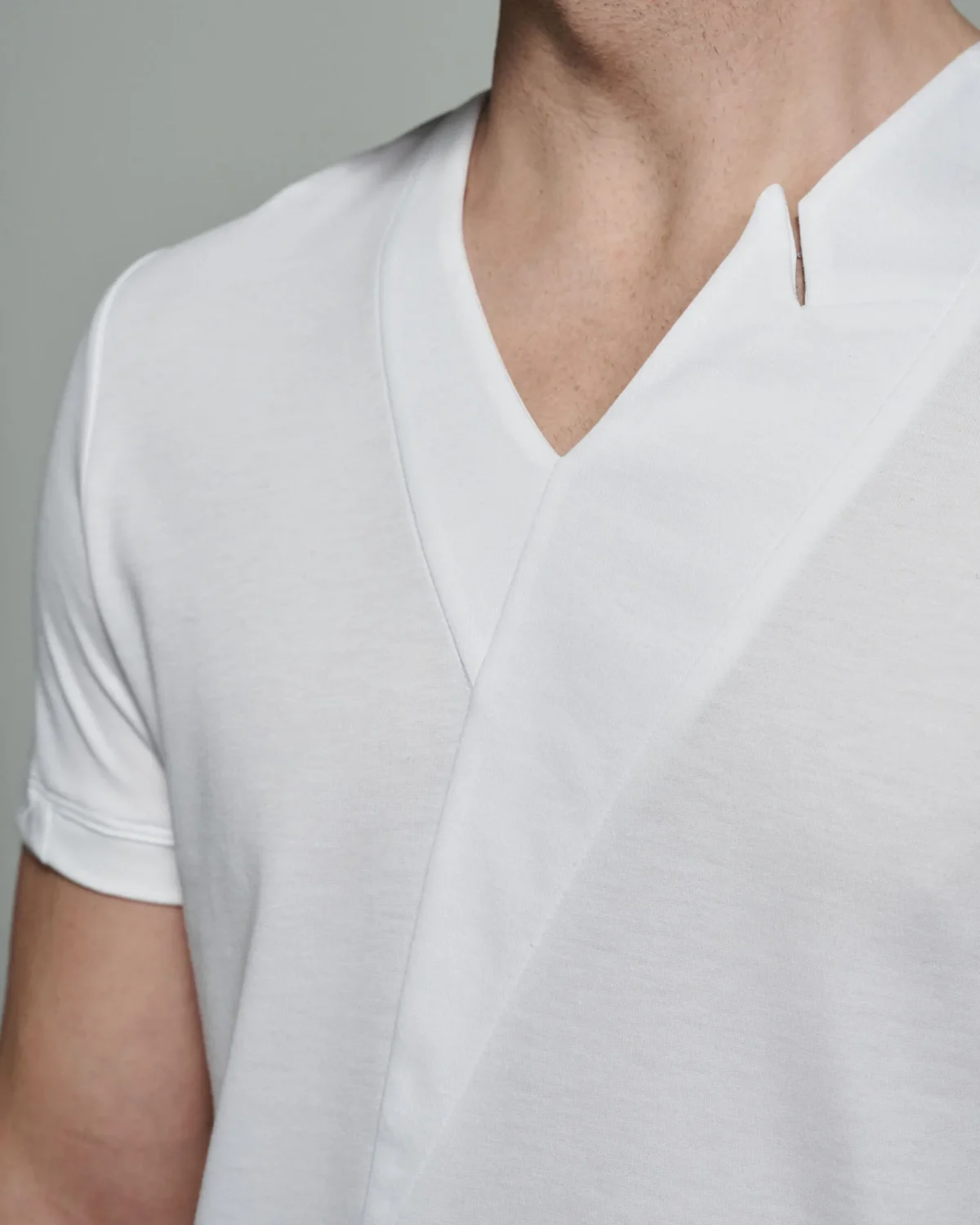 V-neck with Inverted Peak Lapel