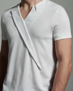 V-neck with Double Peak Lapels