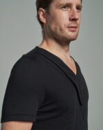 Shawl Necktie Collar V-Neck T-Shirt with Contrast Stitching