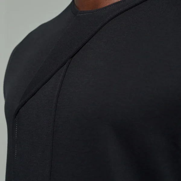 Crew Neck with Necktie Twist