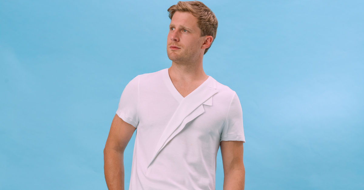 Men Look So Good in Plain White T-Shirts