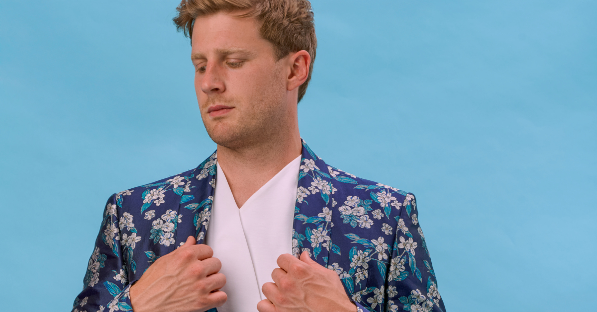Can You Wear a T-Shirt to Work?